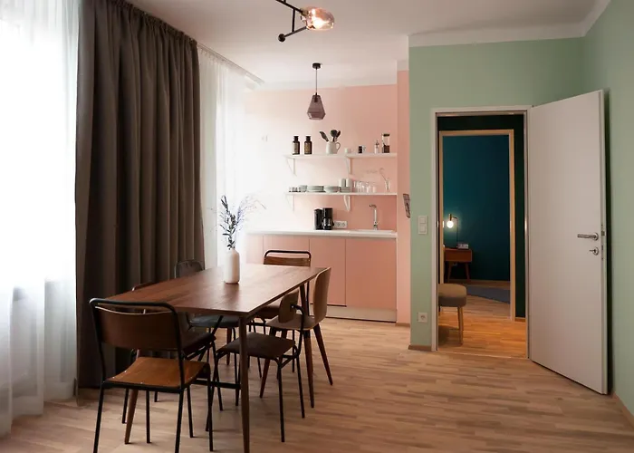 In By The Danube Promenade شقة لينتز