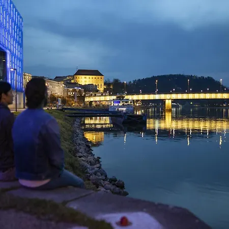 In By The Danube Promenade Διαμέρισμα